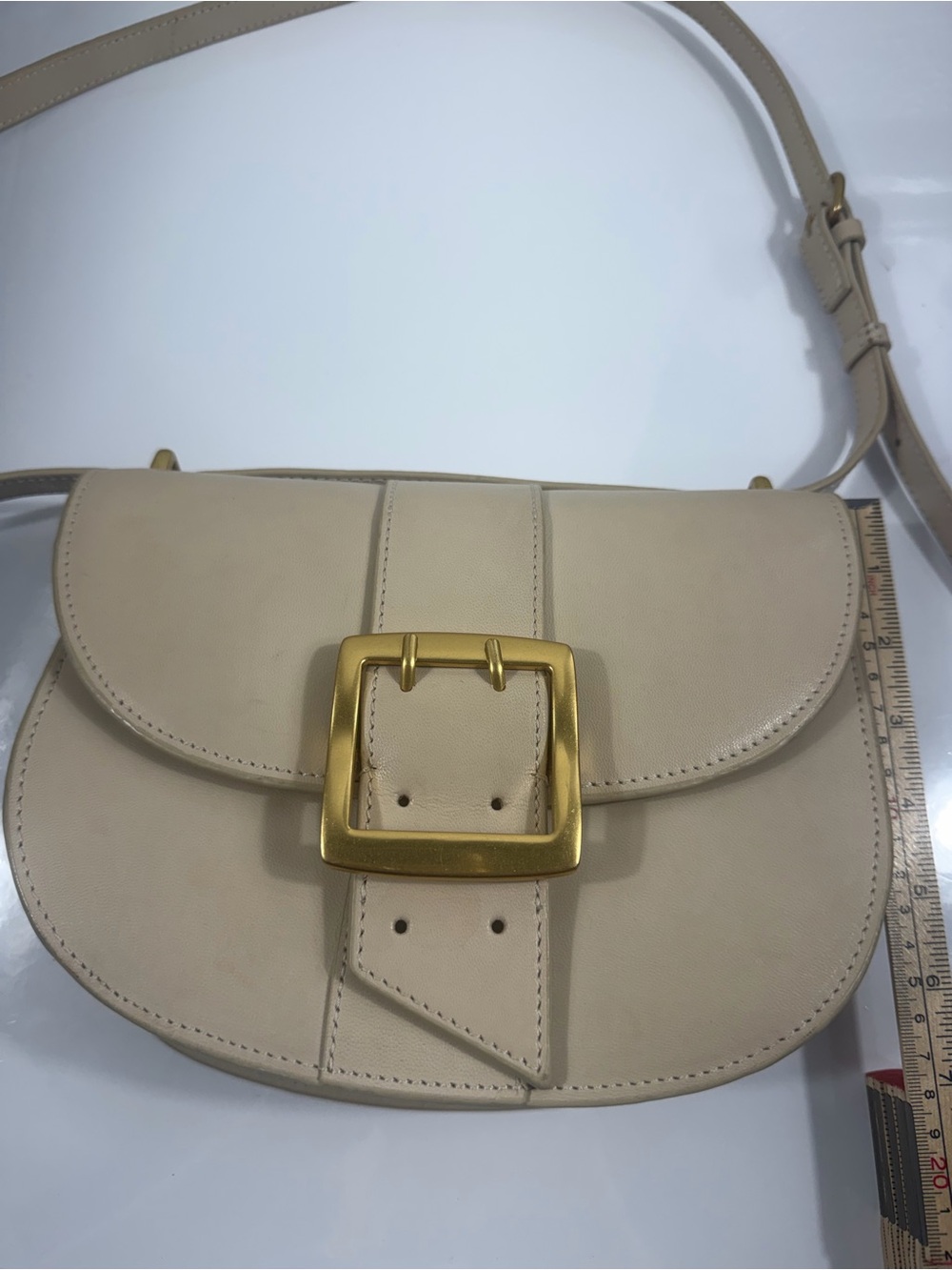 Vince Camuto Genuine Leather Beige Shoulder Bag - Picture 4 of 9